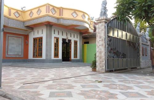Buleleng House | Private Bali Artifac GuestHouse