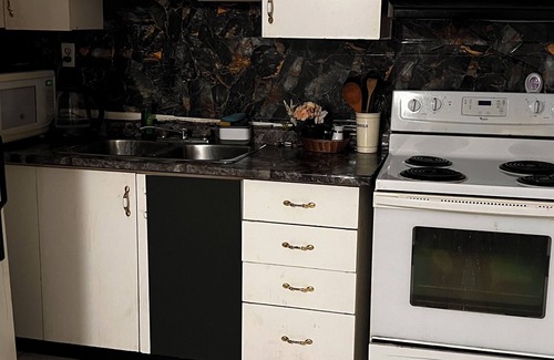 Brampton House | Private Basement in Brampton wit Private Entrance