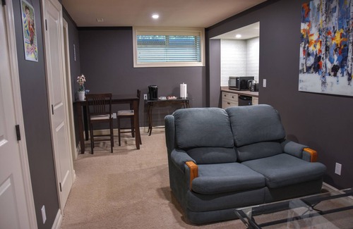 Sardis House | Private Basement Suite in Garrison