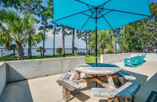 Panacea House | Private Beach and Dock Waterfront Panacea Retreat!