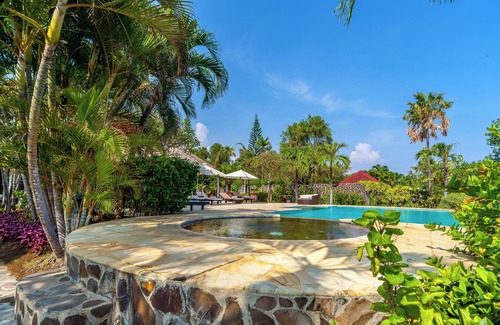Dencarik Villa | Private Beach front Villa 12p: Accomplish your body and soul!