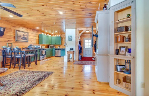 Bethel Cabin | Private Bethel Cabin w/Covered Deck: 5 Mi to Town