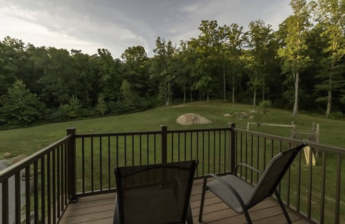 Goreville House | Private bluffs, 40-mile view on Shawnee Wine Trail