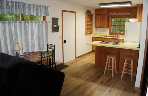 Markville Cabin | Private Cabin - 5 acres - near Hinckley Casino!