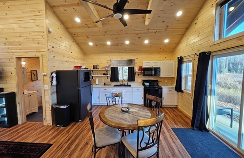 Willow Cabin | Private Cabin in the Heart of Willow Alaska