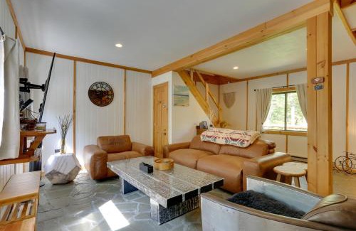 Town of Colchester House | Private Cabin Rental in the Catskill Mountains!