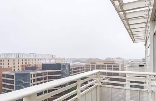 George Washington University Apartment | Private & Clean 1BR | Work Remote | DC Foggy Bottom