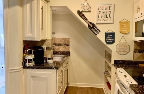 Marietta Condo | Private & comfortable apt.in a quiet neighborhood