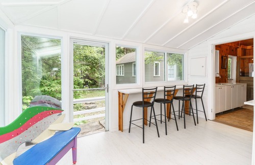 Algonquin Highlands House | Private Cottage with a Loft on a 3 Lake Chain *Includes a Bunkie*