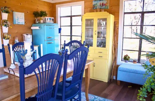 Emory House | Private Cottage at Lake Fork Texas. Fishing and Fun!