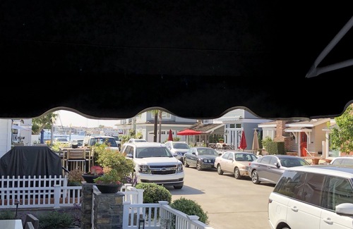 Balboa Island Cottage | Private Courtyard, Hot Tub, Reserved Parking, HVAC, Steps to Bay Beach