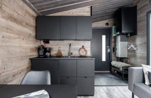 Kuusa Cabin | Private & Cozy Suite with terrace and lake views