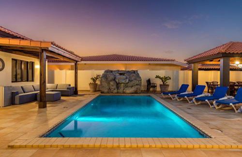 Esmeralda Villa | Private Esmeralda Villa