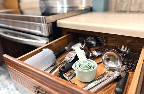 Howard House | Private, family-friendly, home close to Penn State and Bald Eagle State Park.