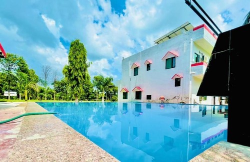 Gurugram Villa | Private Farmhouse for party