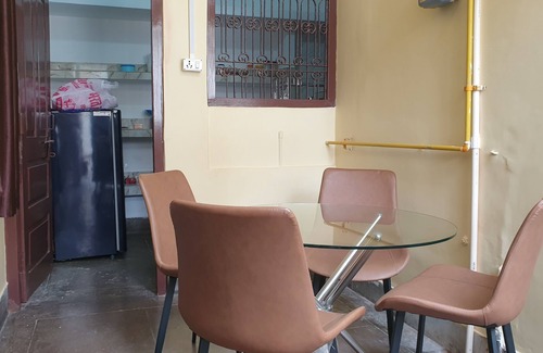 Lanka Apartment | Private Flat with open space WiFi and AC in charming Varanasi near Assi Ghat