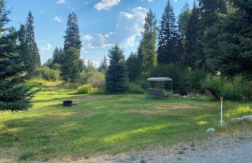 Okanagan-Similkameen Cabin | Private Getaway by a Creek on 20 acres