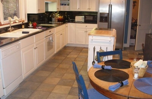 Pineville House | Private Getaway Connected to State Park and Golf Course!