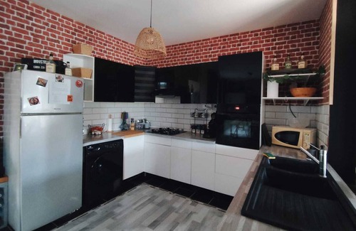 Lillers House | Private gite/vacation home with swimming pool private and secure parking.