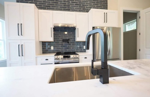 Pittsburg House | Private! Headwaters Hideaway!