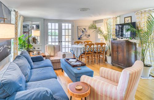 Plymouth House | Private Heated Pool Family Cottage in Plymouth!