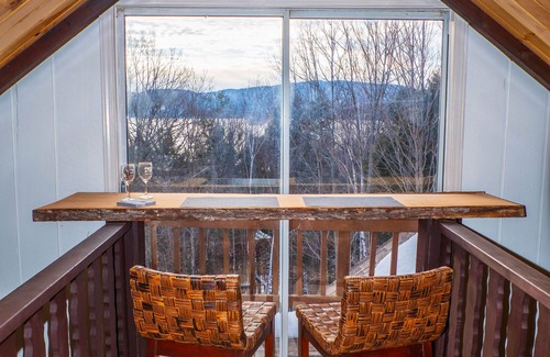 Bridgewater House | Private Home, King Bed, Beach Access, Fire Pit