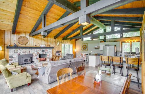 Shawano House | Private Hot Tub Riverfront Escape in Shawano