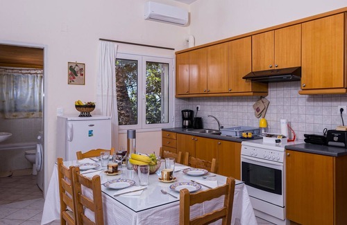 Sfinari House | Private house Palm Beach