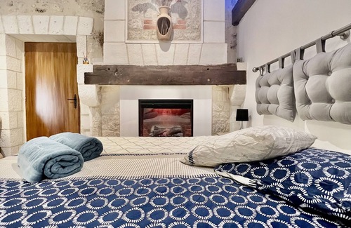 Saint-Nexans Bed & Breakfast | Private Jacuzzi Sauna Suite at Villa Del Castagnol
