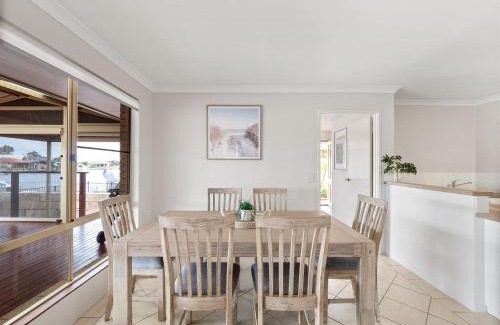 South Yunderup House | Private Jetty Dolphins Family Pets-canal Life