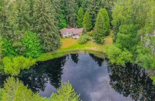 South Hill House | Private Lake House