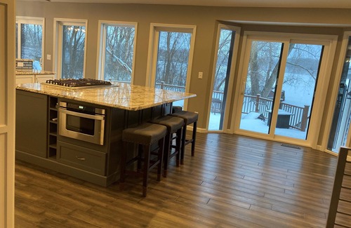Maple Grove House | Private lakeshore home on secluded penninsula in the northwest suburbs