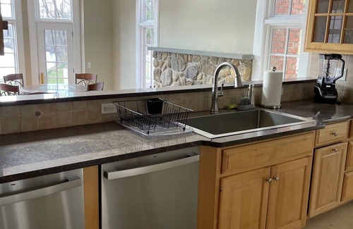 Kinnelon House | Private Lakeside 6 Bedroom Mansion with beautiful views (perfect wedding spot)