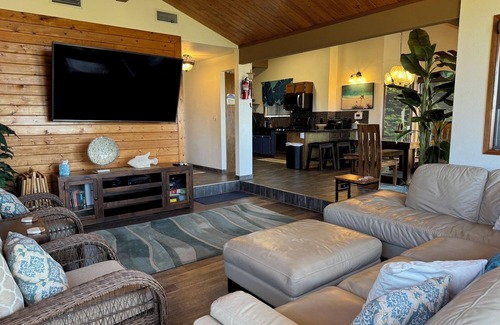Makawao House | Private lush 2 Acre Mountain Home Maui w/many amenities