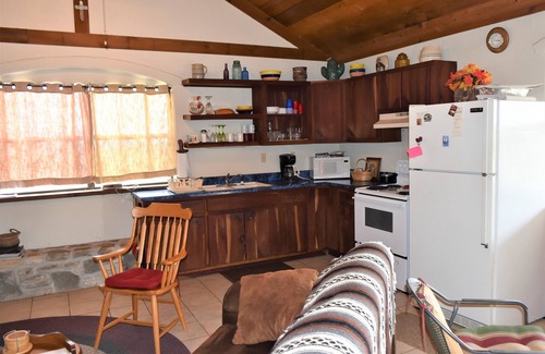 Harper House | Private Maner Hacienda w/ views, 1 of Highest elevation pts, 20min to FBG