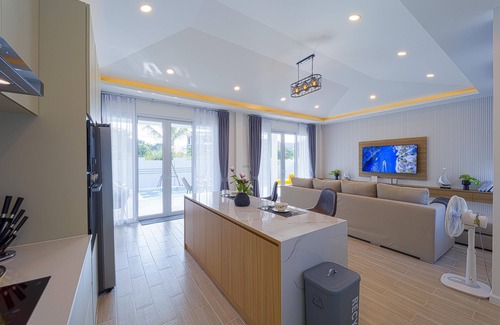 Hua Hin Villa | Private Modern 3 Bedroom Pool Villa- AV1
