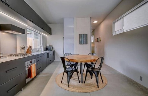 Albuquerque House | Private modern hideaway in downtown Albuquerque.