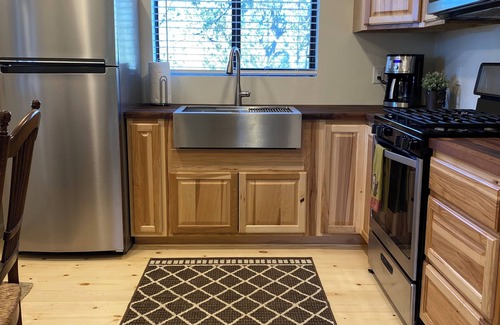 Springerville Cottage | Private mountain guesthouse