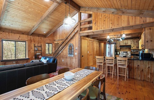 Otis House | Private Mountain Retreat on 5 acres
