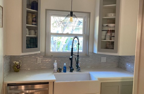 Grand Prairie House | Private Oasis. Spacious. Great for Big Families.