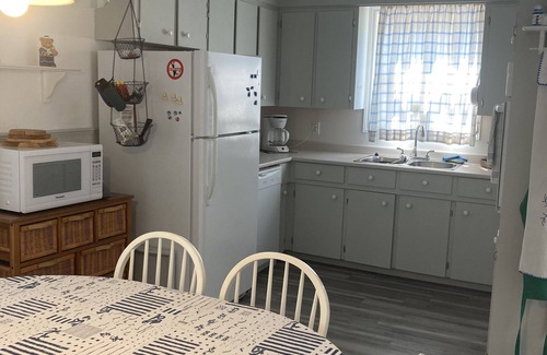 Tracadie Cottage | Private Oceanfront Fisherman’s Cottage