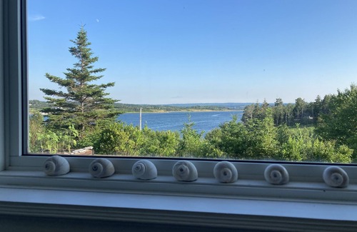Tracadie Cottage | Private Oceanfront Fisherman’s Cottage