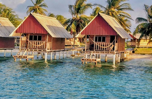 Carti Tupile Cabin | Private Over the Water Cabin on San Blas Island