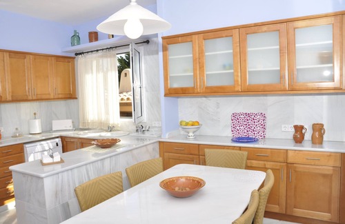 Ciudadela Villa | PRIVATE POOL, SMART TV, FREE WIFI. VILLA FRANCISCA HOUSE-CHALET