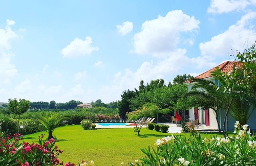 Lixouri Villa | Private Paradise .Private Swimming Pool + beautiful garden. 1 min walk to beach