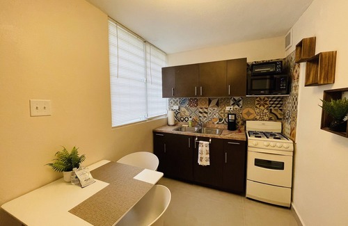 Bucana Apartment | Private Patio Retreat with Zen Vibe and Laundry