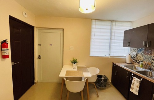 Bucana Apartment | Private Patio Retreat with Zen Vibe and Laundry