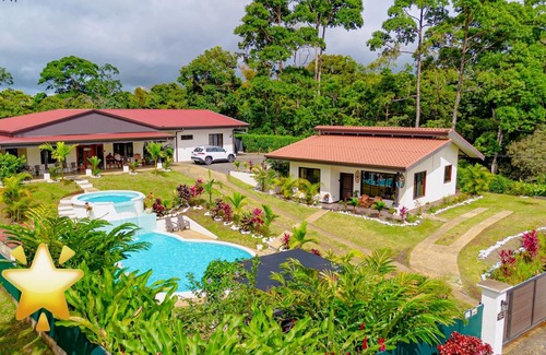 Chachagua House | Private Peaceful Villa near La Fortuna w/Large Pool Perfect for Large Groups