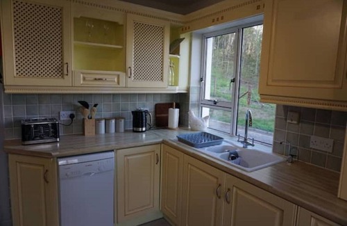 Donegal House | ★ Private & Peaceful | 5 mins to Donegal Town ★