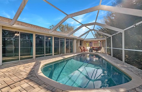 Port Charlotte - Charlotte Harbor Villa | Private Pet Friendly Villa with Heated Pool - Villa Turtle Cove - Roelens Vacations